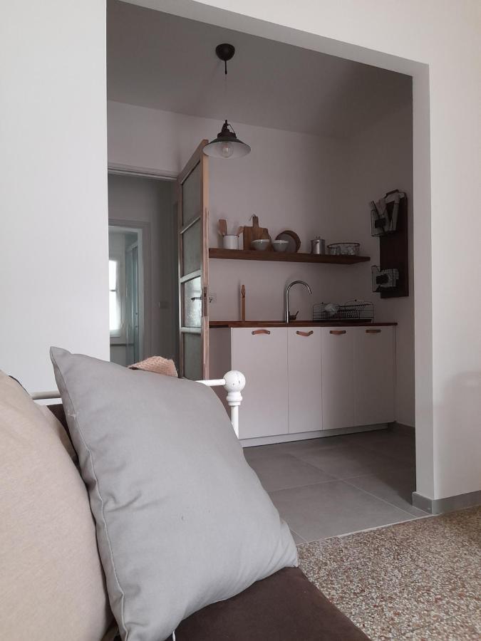 サルッツォCasa Cucunアパートメント エクステリア 写真
